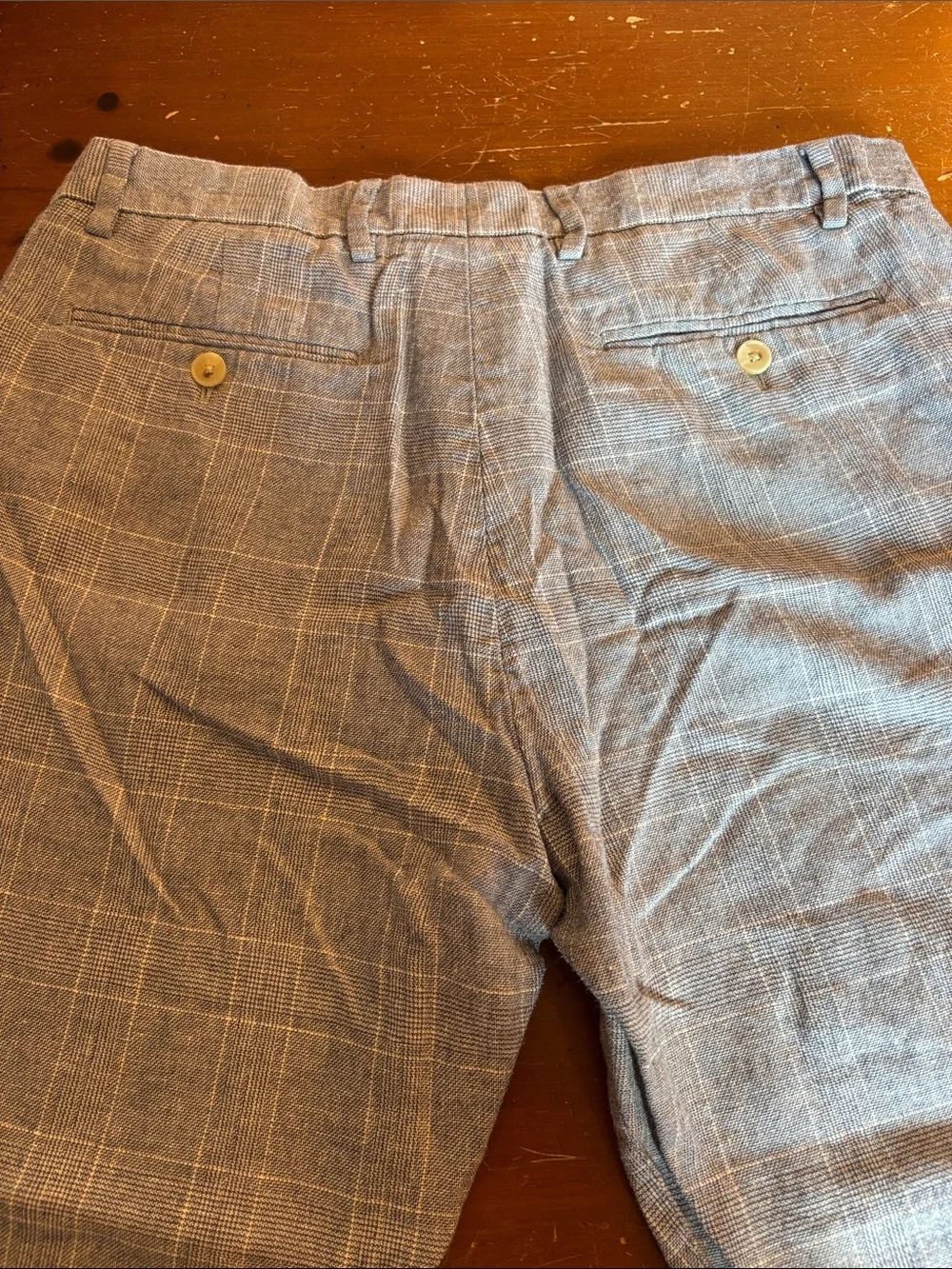 Banana Republic linen-blend trousers in light gray plaid. Subtle